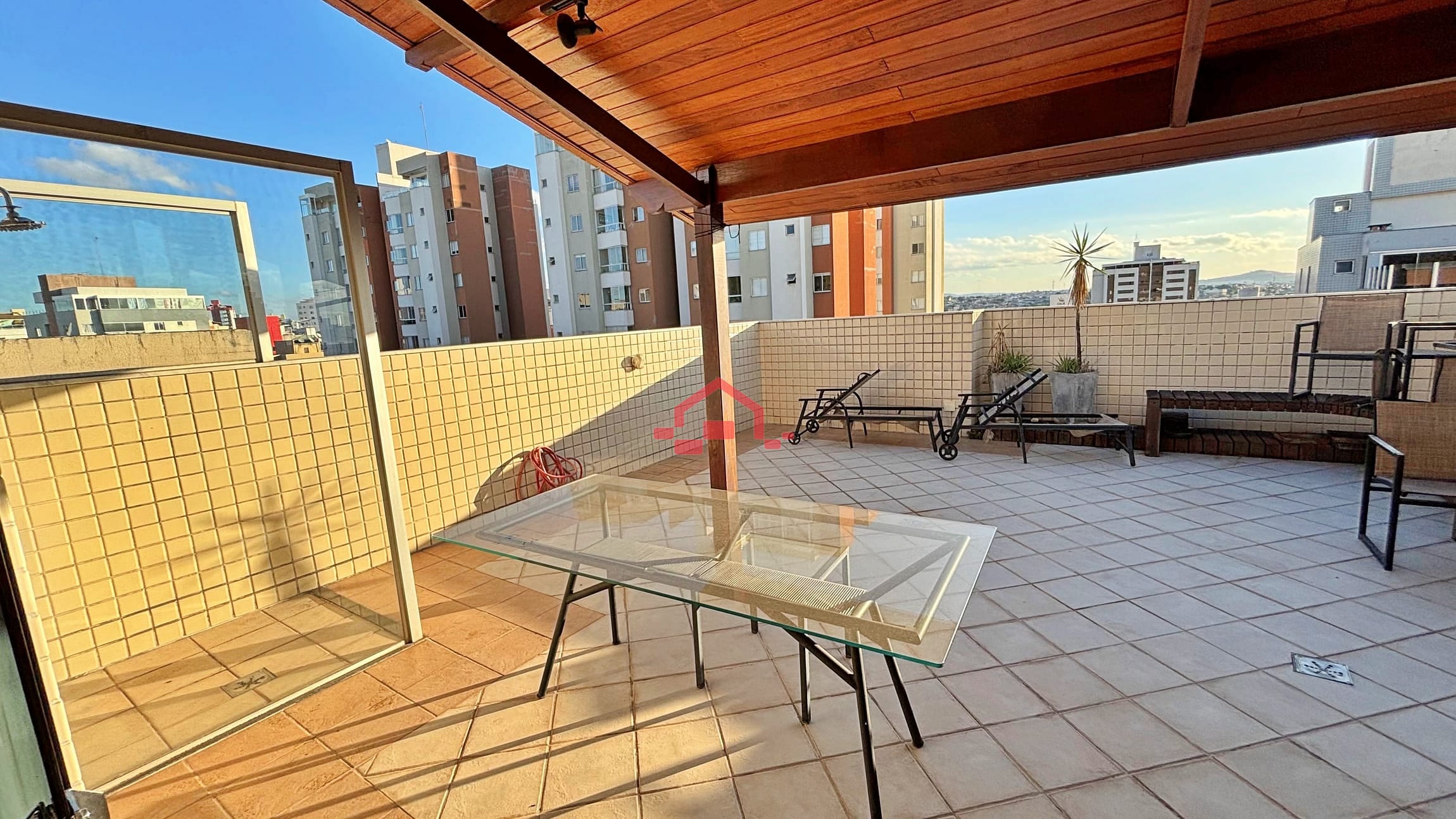 Cobertura para alugar com 4 quartos, 160m² - Foto 34