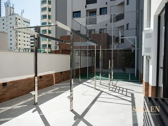 Cobertura / Penthouse com 404m² 4 quartos e 5 banheiros, à venda, no bairro Centro em Balneário Camboriú