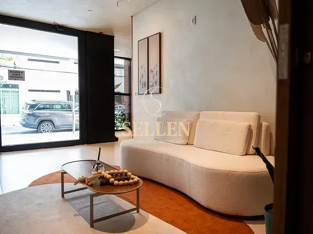 Cobertura / Penthouse com 404m² 4 quartos e 5 banheiros, à venda, no bairro Centro em Balneário Camboriú