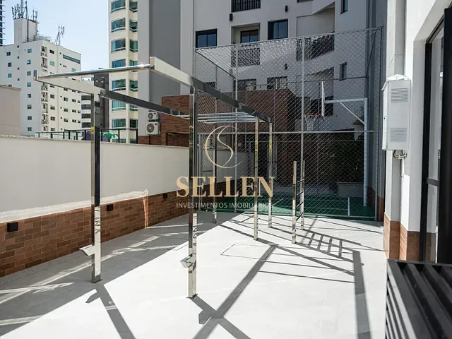 Cobertura / Penthouse com 404m² 4 quartos e 5 banheiros, à venda, no bairro Centro em Balneário Camboriú