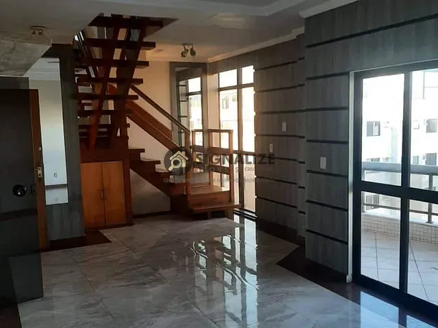 Cobertura / Penthouse com 250m² 4 quartos e 4 banheiros, à venda, no bairro Algodoal em Cabo Frio