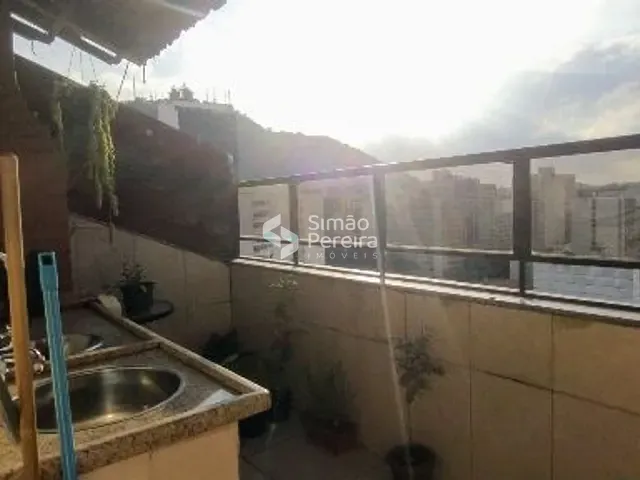 Cobertura / Penthouse 2 quartos e 1 banheiro, à venda, no bairro Centro em Juiz de Fora