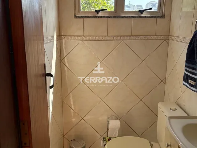 Cobertura / Penthouse 4 quartos e 3 banheiros, à venda, no bairro Jardim Amália em Volta Redonda