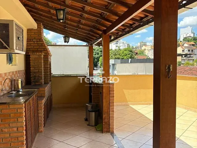 Cobertura / Penthouse 4 quartos e 3 banheiros, à venda, no bairro Jardim Amália em Volta Redonda