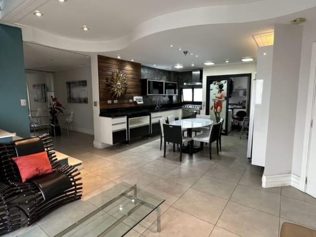 Cobertura / Penthouse com 200m² 3 quartos e 5 banheiros, à venda, no bairro Vila Clementino em São Paulo