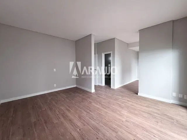 Cobertura / Penthouse com 237m² 3 quartos e 3 banheiros, à venda, no bairro Fazenda em Itajaí