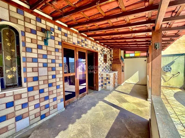 Cobertura / Penthouse 2 quartos e 2 banheiros, à venda, no bairro Santa Rosa/Vital Brasil em Niterói