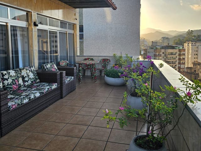 Cobertura / Penthouse à venda, no bairro Centro em Petrópolis