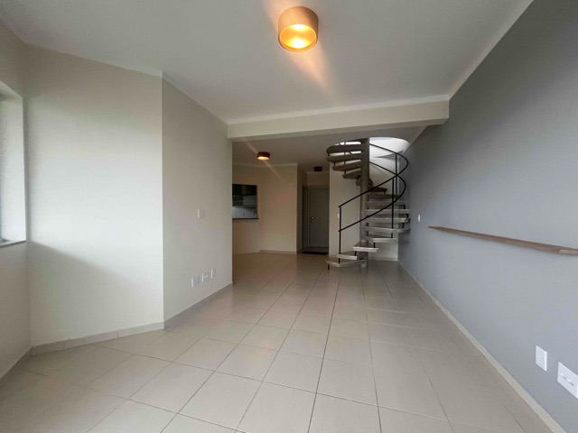 Foto do Apartamento - Cobertura duplex com 04 dormitórios para locação , no bairro Indaiá, Caraguatatuba, Litoral Norte de SP | Innova Imobiliária