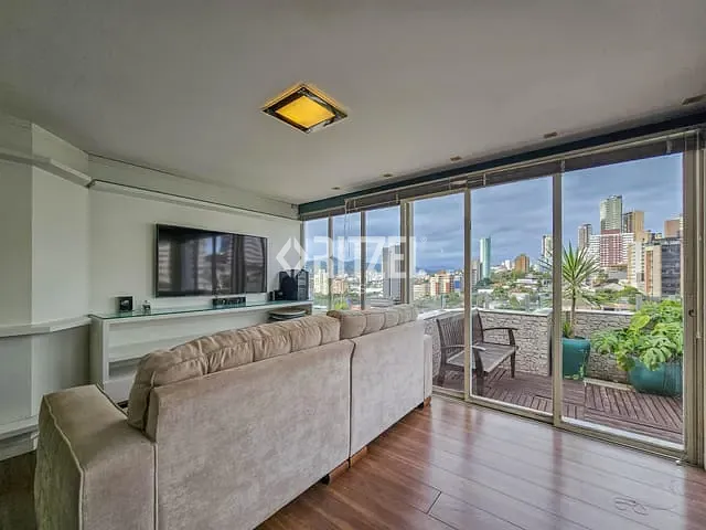 Cobertura / Penthouse 2 quartos e 2 banheiros, para alugar, no bairro Centro em Novo Hamburgo