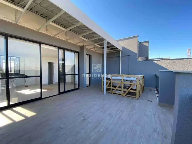 Cobertura / Penthouse 4 quartos e 3 banheiros, à venda, no bairro Niterói em Volta Redonda