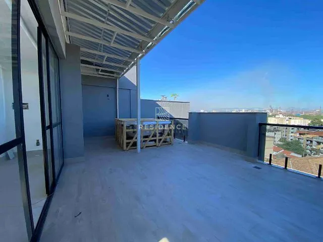 Cobertura / Penthouse 4 quartos e 3 banheiros, à venda, no bairro Niterói em Volta Redonda