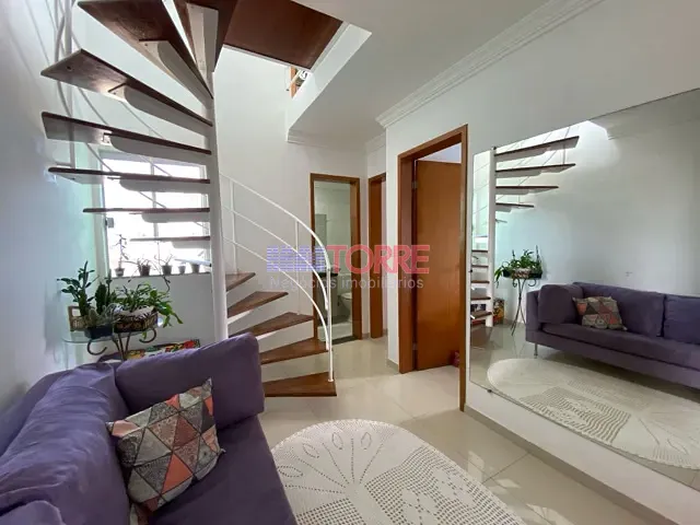 Cobertura / Penthouse com 113m² 3 quartos e 3 banheiros, à venda, no bairro São Francisco em Ilhéus