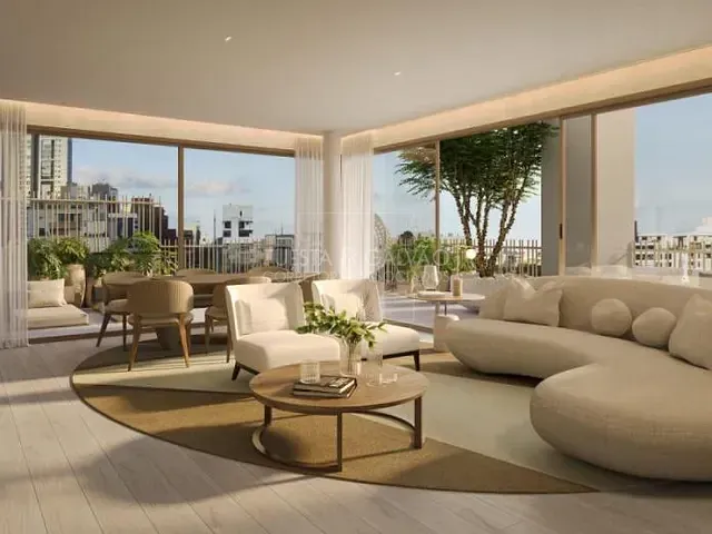 Cobertura / Penthouse com 241m² 3 quartos e 4 banheiros, à venda, no bairro Água Verde em Curitiba
