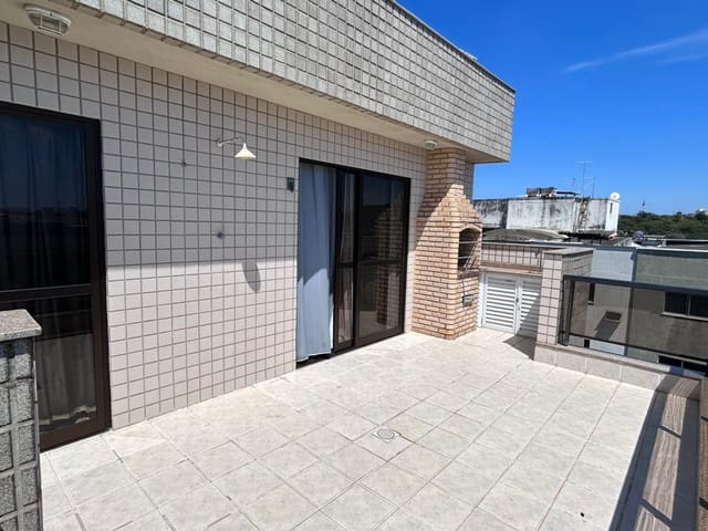 Cobertura / Penthouse com 1000m² 2 quartos e 2 banheiros, à venda, no bairro Centro em Cabo Frio