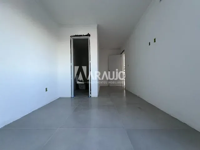 Cobertura / Penthouse 3 quartos e 2 banheiros, à venda, no bairro São Vicente em Itajaí