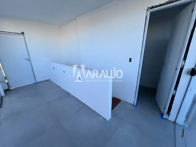 Cobertura / Penthouse 3 quartos e 2 banheiros, à venda, no bairro São Vicente em Itajaí