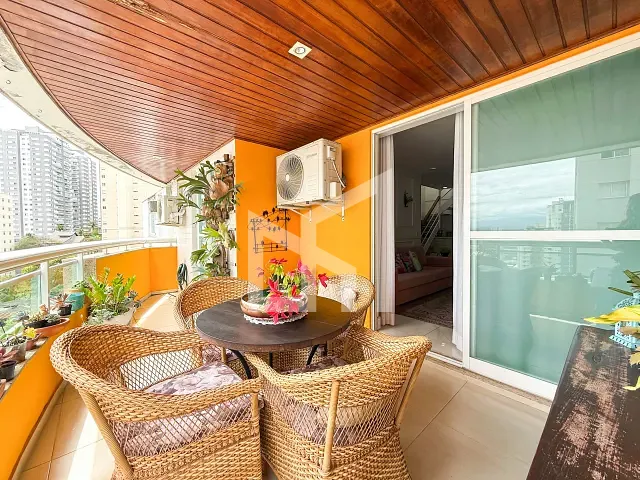 Cobertura / Penthouse com 226m² 4 quartos e 5 banheiros, à venda, no bairro Palmeiras em Nova Iguaçu