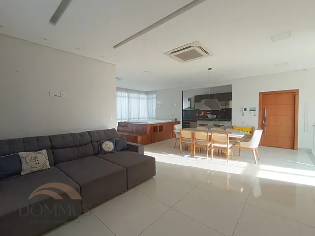 Cobertura / Penthouse com 262m² 4 quartos e 3 banheiros, à venda, no bairro Iguaçu em Ipatinga
