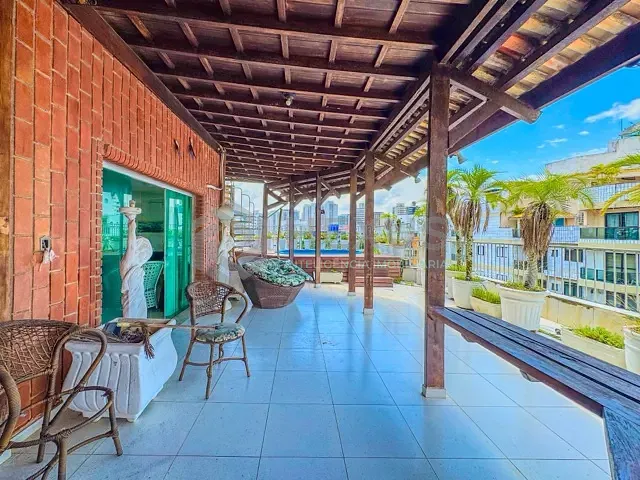 Cobertura / Penthouse 3 quartos e 3 banheiros, à venda, no bairro Tombo em Guarujá