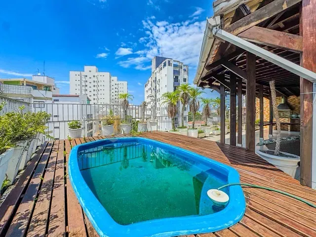 Cobertura / Penthouse 3 quartos e 3 banheiros, à venda, no bairro Tombo em Guarujá