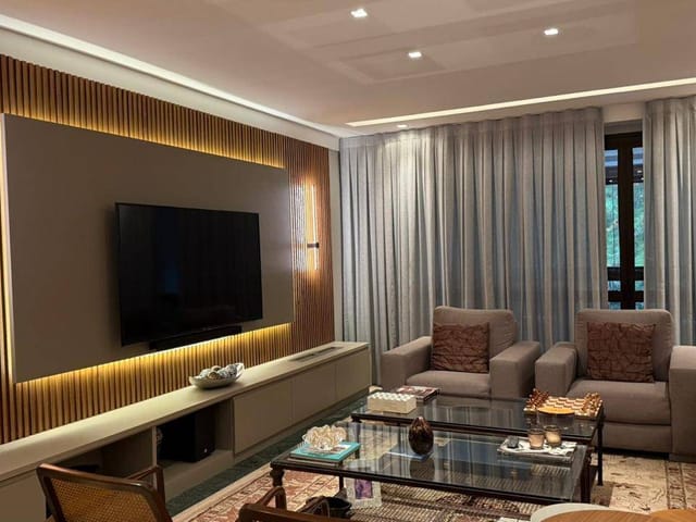 Cobertura / Penthouse 4 quartos e 2 banheiros, à venda, no bairro Duarte Silveira em Petrópolis