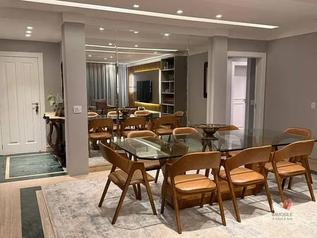 Cobertura / Penthouse 4 quartos e 2 banheiros, à venda, no bairro Duarte Silveira em Petrópolis