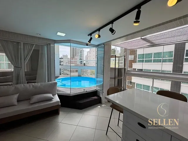 Cobertura / Penthouse 3 quartos e 4 banheiros, à venda, no bairro Centro em Balneário Camboriú