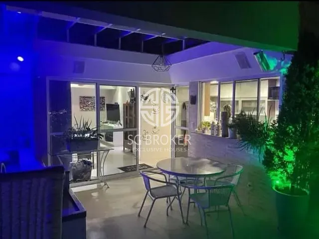 Cobertura / Penthouse com 138m² 2 quartos e 2 banheiros, à venda ou para alugar, no bairro Barra da Tijuca em Rio de Janeiro