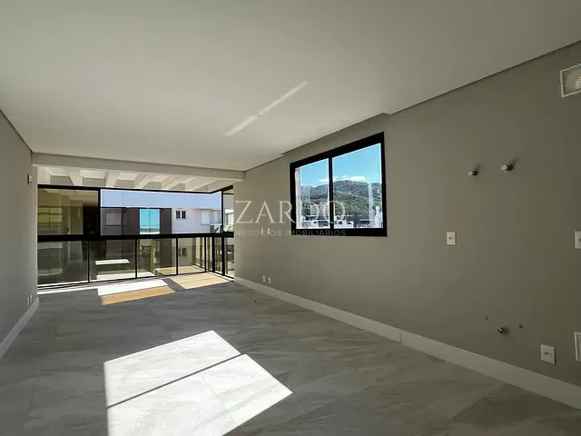 Cobertura / Penthouse com 174m² 4 quartos e 4 banheiros, à venda, no bairro Palmas em Governador Celso Ramos