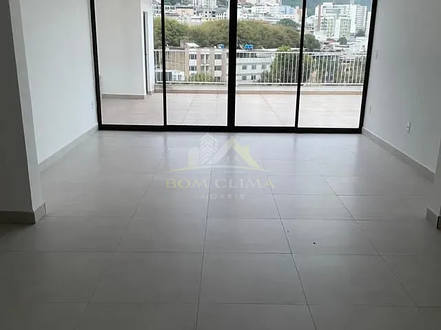 Cobertura / Penthouse 2 quartos e 1 banheiro, à venda, no bairro Mariano Procópio em Juiz de Fora