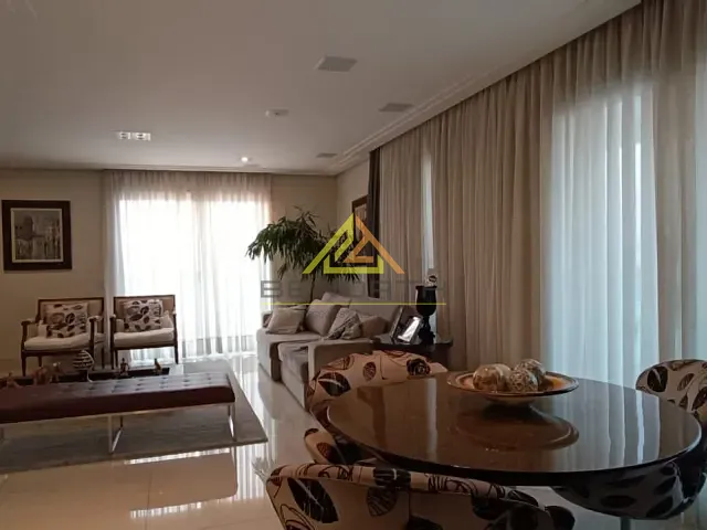 Cobertura / Penthouse com 400m² 4 quartos e 3 banheiros, à venda, no bairro Santa Teresinha em São Paulo