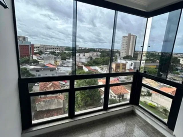 Cobertura / Penthouse com 300m² 4 quartos e 5 banheiros, à venda, no bairro Centro em Campos dos Goytacazes