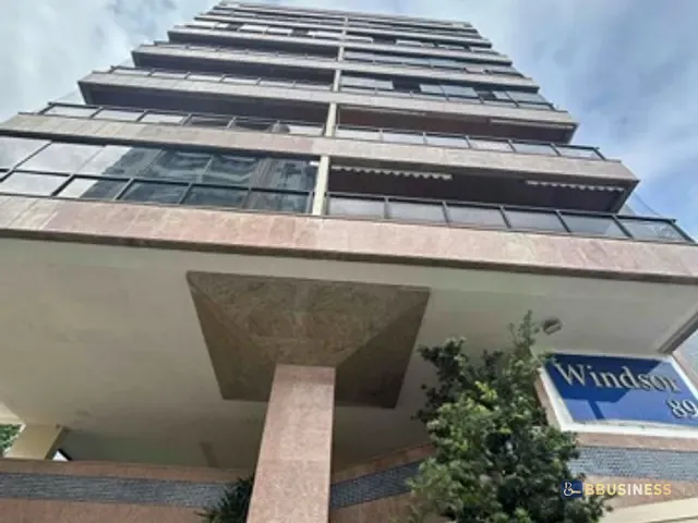 Cobertura / Penthouse com 300m² 4 quartos e 5 banheiros, à venda, no bairro Centro em Campos dos Goytacazes