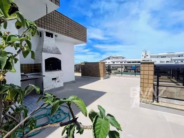 Cobertura / Penthouse com 170m² 3 quartos e 2 banheiros, para alugar, no bairro Centro em Cabo Frio