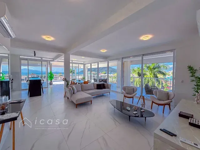 Cobertura / Penthouse com 500m² 3 quartos e 5 banheiros, à venda ou para alugar, no bairro Barra da Lagoa em Ubatuba