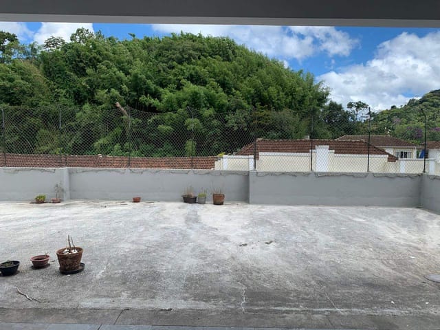 Cobertura / Penthouse 3 quartos e 3 banheiros, para alugar, no bairro Centro em Petrópolis