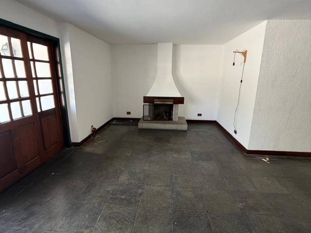 Cobertura / Penthouse 3 quartos e 3 banheiros, para alugar, no bairro Centro em Petrópolis