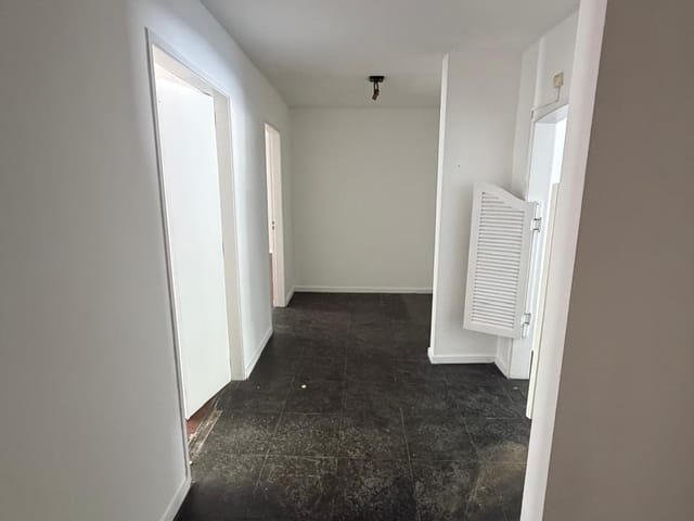 Cobertura / Penthouse 3 quartos e 3 banheiros, para alugar, no bairro Centro em Petrópolis