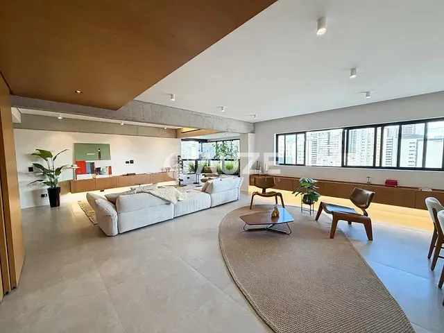 Cobertura / Penthouse com 390m² 4 quartos e 6 banheiros, à venda, no bairro Rebouças em Curitiba