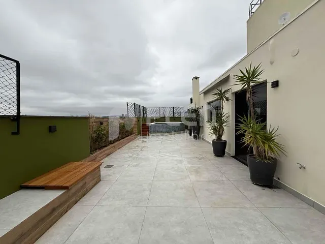 Cobertura / Penthouse 3 quartos e 4 banheiros, para alugar, no bairro Vila Romero em São Paulo