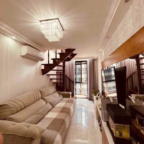 Cobertura / Penthouse 3 quartos e 4 banheiros, à venda, no bairro Vila Nova em Cabo Frio