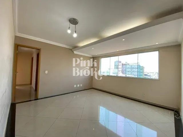 Cobertura / Penthouse com 180m² 3 quartos e 3 banheiros, à venda, no bairro Cabral em Contagem