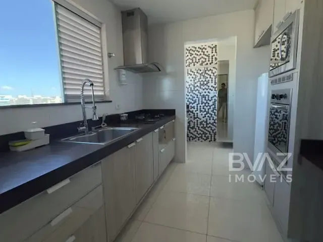 Cobertura / Penthouse com 208m² 4 quartos e 6 banheiros, à venda, no bairro Centro em Cabo Frio