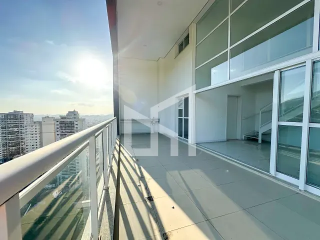 Cobertura / Penthouse 4 quartos e 6 banheiros, à venda, no bairro Joana D'Arc em Nova Iguaçu