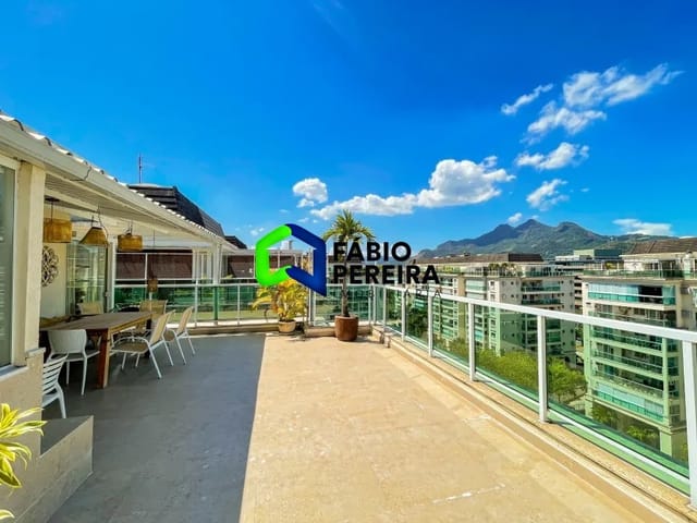 Cobertura / Penthouse com 200m² 3 quartos e 3 banheiros, à venda, no bairro Barra da Tijuca em Rio de Janeiro