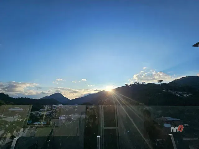 Cobertura / Penthouse 2 quartos e 2 banheiros, à venda, no bairro Corrêas em Petrópolis