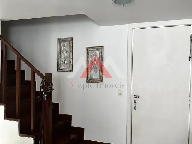 Cobertura / Penthouse 2 quartos e 2 banheiros, à venda, no bairro Camboinhas em Niterói