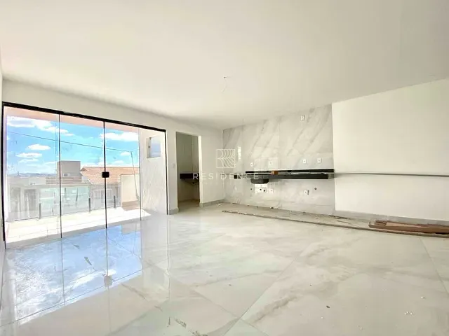 Cobertura / Penthouse com 212m² 3 quartos e 3 banheiros, à venda, no bairro Residencial Provence em Volta Redonda