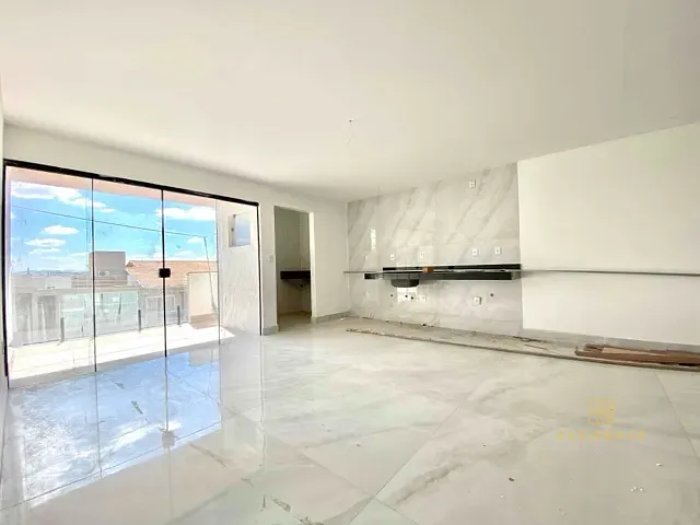 Cobertura / Penthouse com 212m² 3 quartos e 3 banheiros, à venda, no bairro Residencial Provence em Volta Redonda